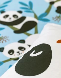 Linge De Lit Enfant Tao à Motifs Panda En Coton Biologique -Valeurs des doublures de lit. 100623 C01 zoom detailRFP