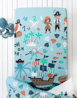 Linge De Lit Enfant Pirates Imprimé En Coton -Valeurs des doublures de lit. 100626 C01 zoomx vue3