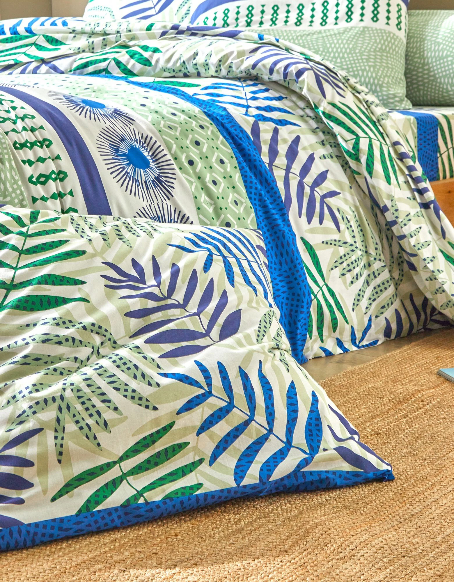 Linge De Lit Adèle Imprimé Feuillage Graphique - Coton 6 Linge De Lit Adèle Imprimé Feuillage Graphique - Coton – Image 6