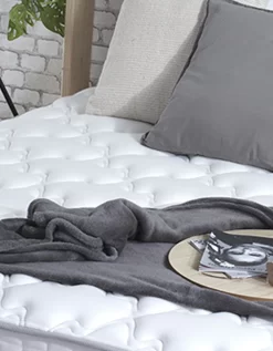 Ensemble Matelas Ressorts Ensachés + Sommier Confort Très Ferme -Valeurs des doublures de lit. 114386 C01 zoomx vue3