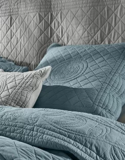 Couvre-lit Uni Style Boutis Cassandre 6 Couvre-lit Uni Style Boutis Cassandre -Valeurs des doublures de lit. 147231 C01 zoomx vue3