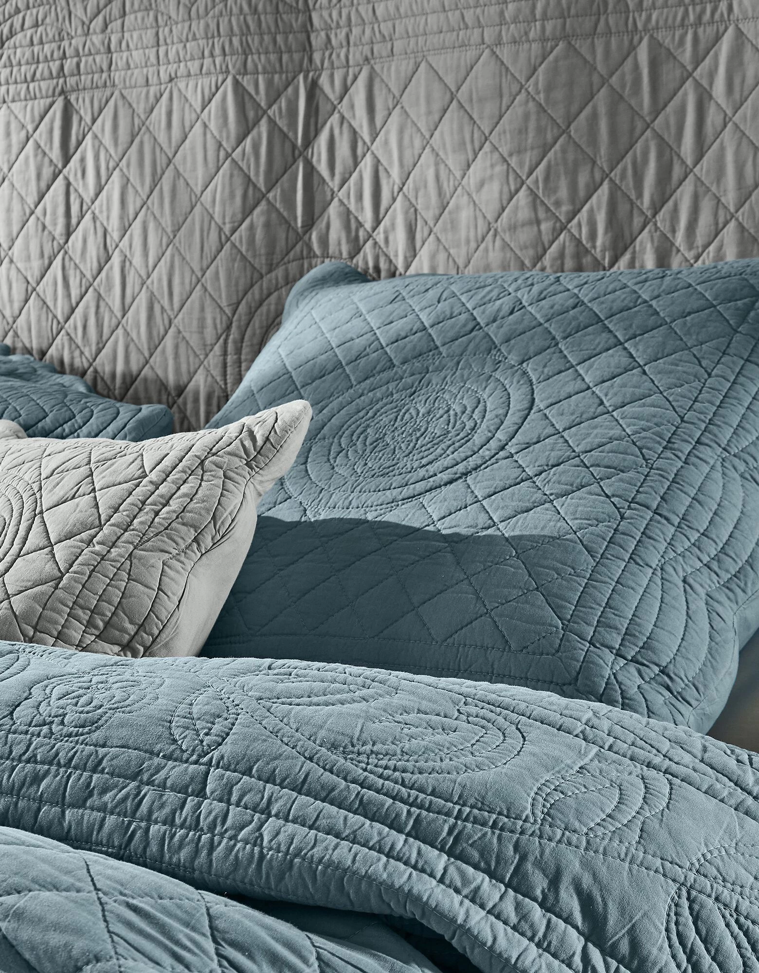 Couvre-lit Uni Style Boutis Cassandre 3 Couvre-lit Uni Style Boutis Cassandre – Image 3