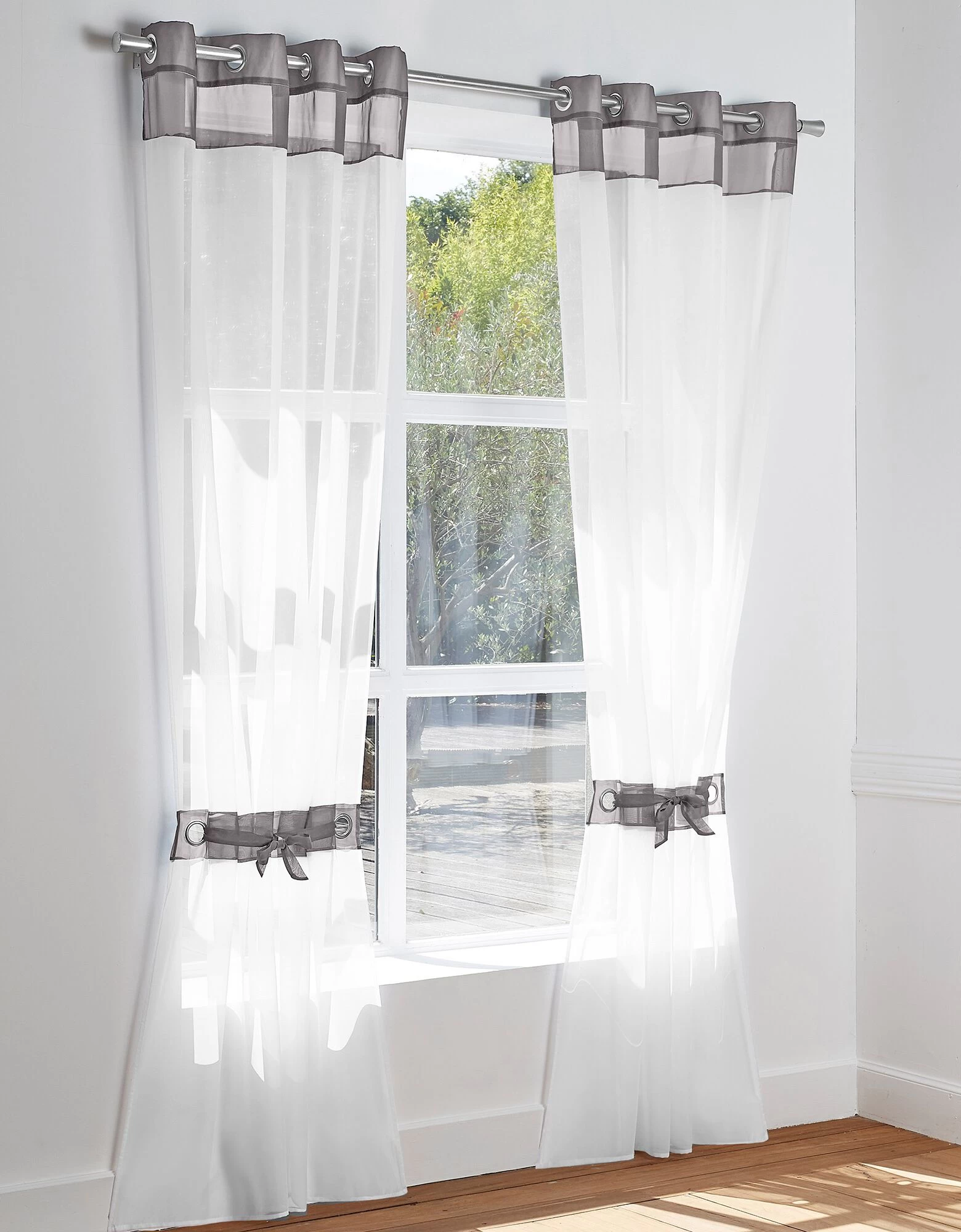 Panneau Voilage Uni Finition Oeillets Embrasse 1 Panneau Voilage Uni Finition Oeillets Embrasse