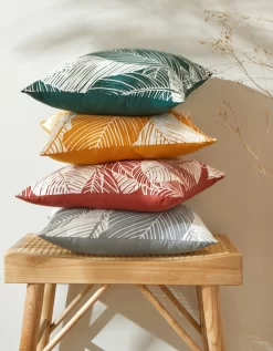 Housse De Coussin Carrée Imprimé Feuillage - Lot De 2 11 Housse De Coussin Carrée Imprimé Feuillage - Lot De 2 -Valeurs des doublures de lit. 327482 C03 zoomx vue5