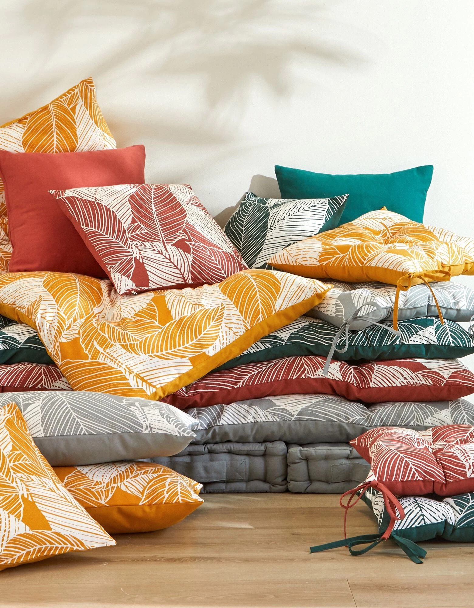 Housse De Coussin Carrée Imprimé Feuillage - Lot De 2 6 Housse De Coussin Carrée Imprimé Feuillage - Lot De 2 – Image 6