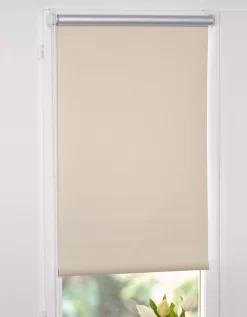 Store Enrouleur Occultant Uni à Clipser