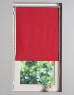 Store Enrouleur Occultant Uni à Clipser